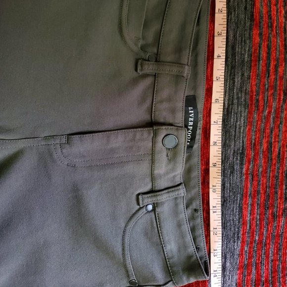 NWOT Liverpool Green Skinny Pants - Picture 4 of 7